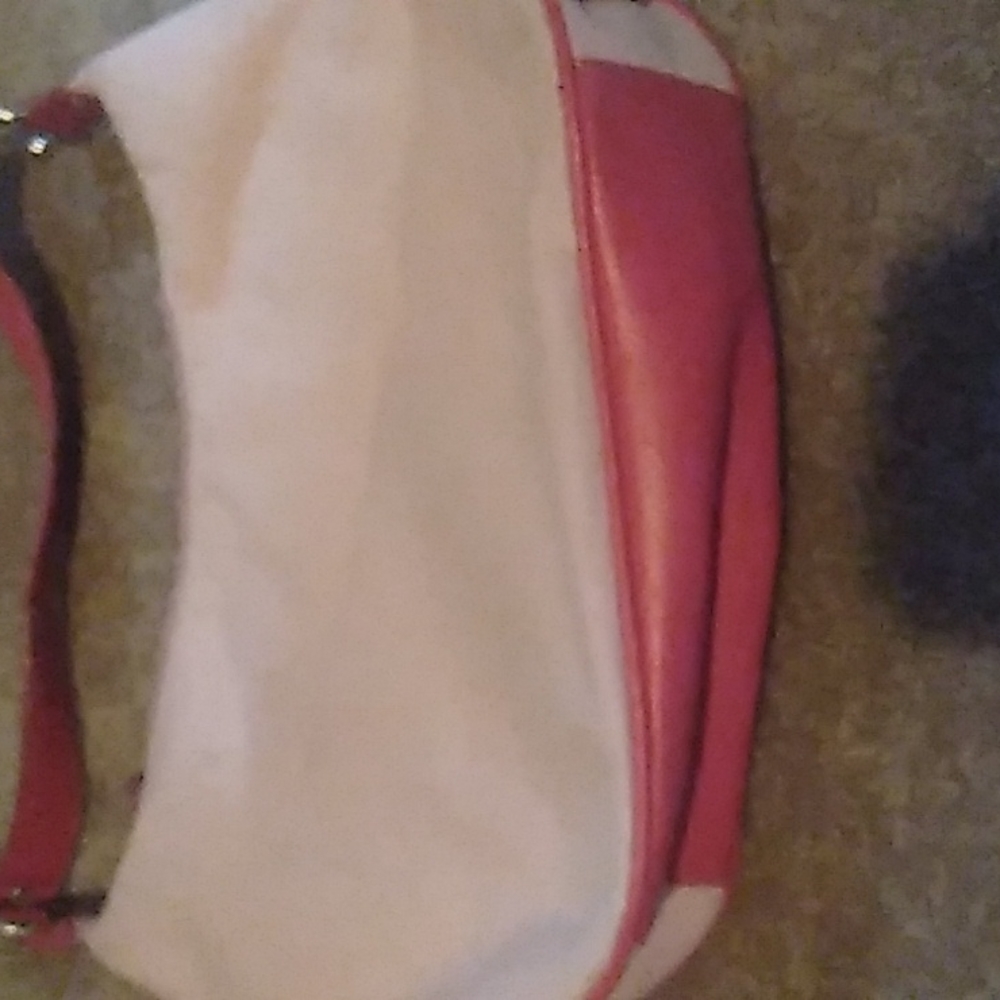 Nine & Co Purse - Picture 2 of 4